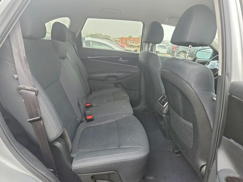 2019 KIA SORENTO L 10