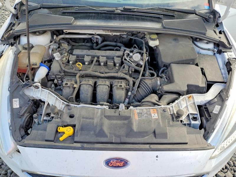 2017 FORD FOCUS SE 12