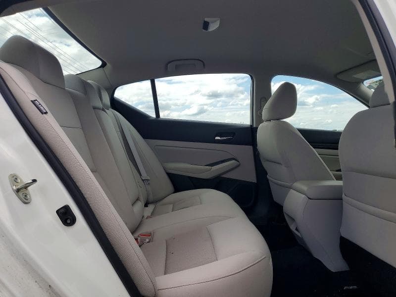 2019 NISSAN ALTIMA S 10