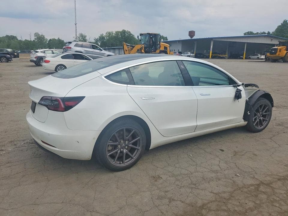 2020 TESLA MODEL 3 3