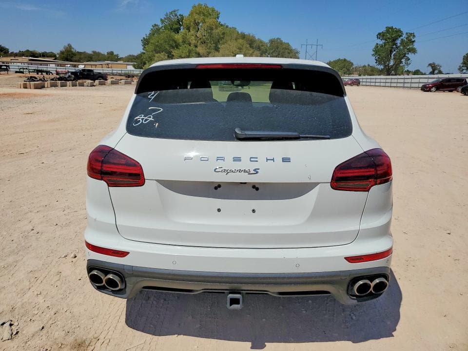 2017 PORSCHE CAYENNE S 6
