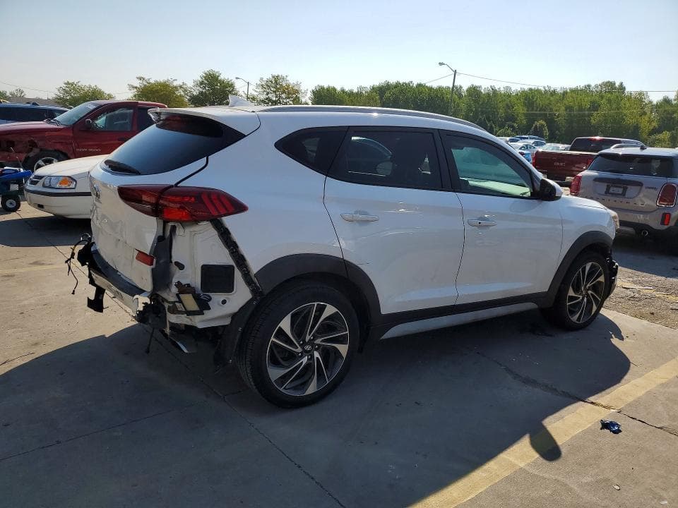 2020 HYUNDAI TUCSON SPORT 3