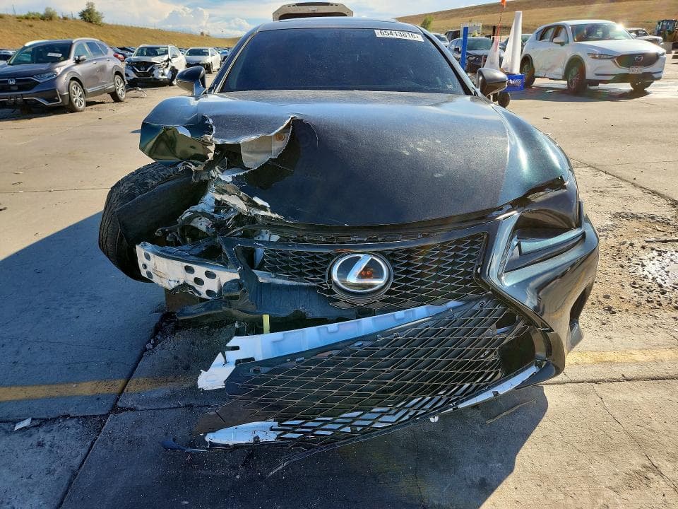2017 LEXUS RC 200T 5