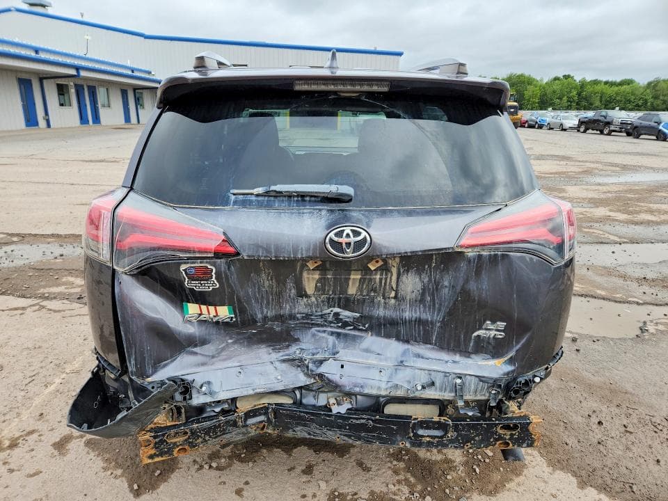 2018 TOYOTA RAV4 LE 6