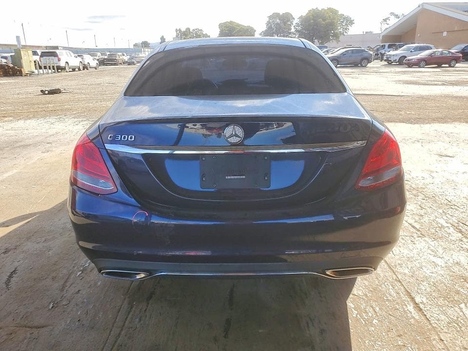 2017 MERCEDES-BENZ C 300 6