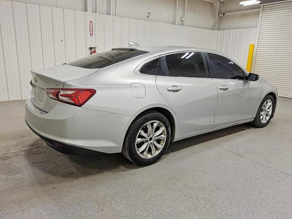 2021 CHEVROLET MALIBU LT 3