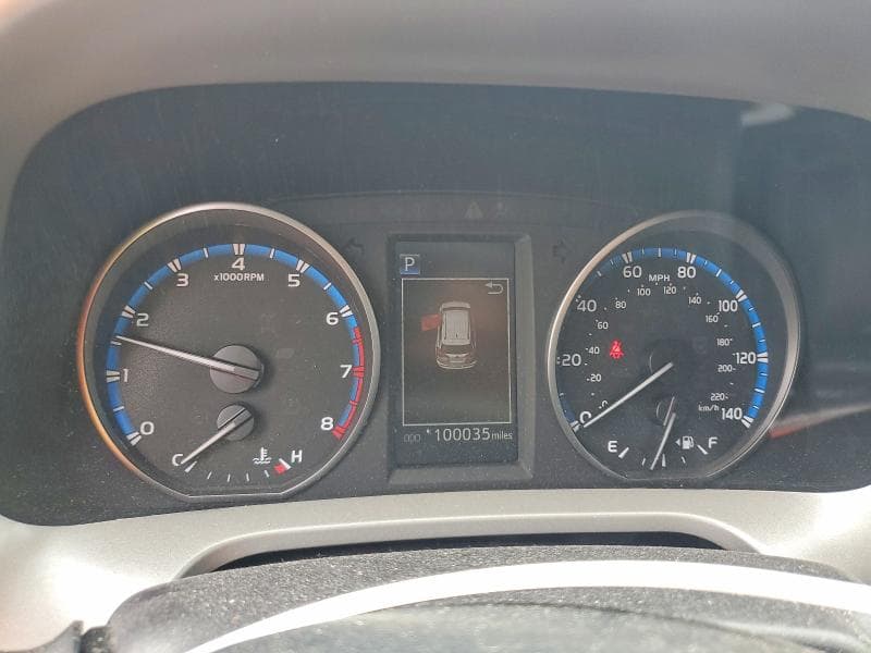 2018 TOYOTA RAV4 LE 9