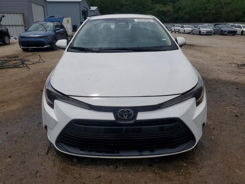 2025 TOYOTA COROLLA LE 5