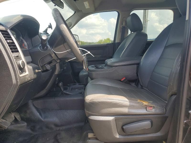 2018 RAM 3500 ST 7