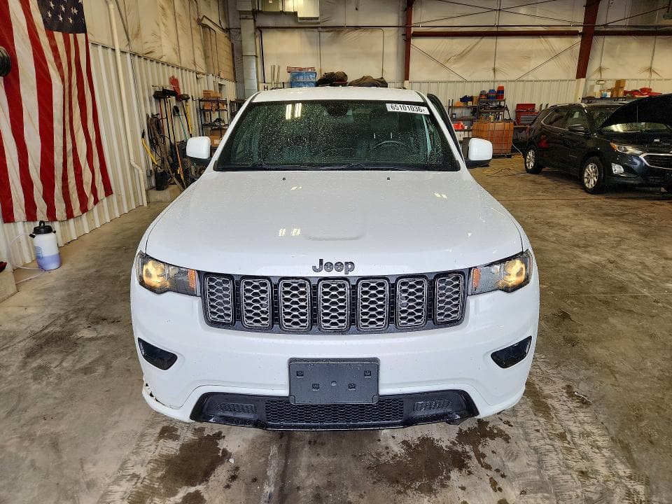 2021 JEEP GRAND CHEROKEE LAREDO 5
