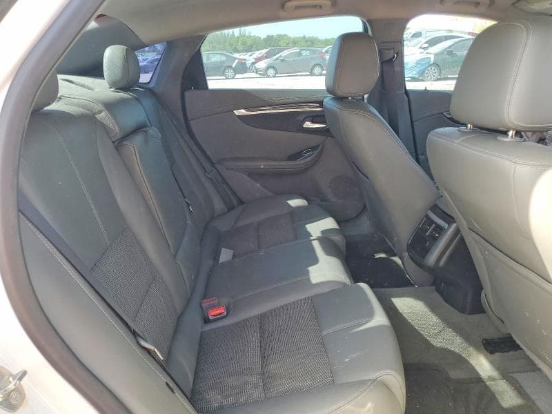 2017 CHEVROLET IMPALA LT 10