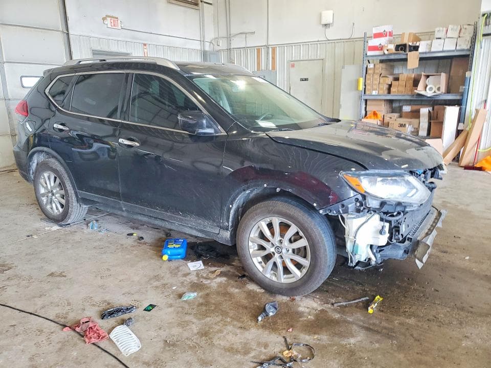 2018 NISSAN ROGUE SV 4
