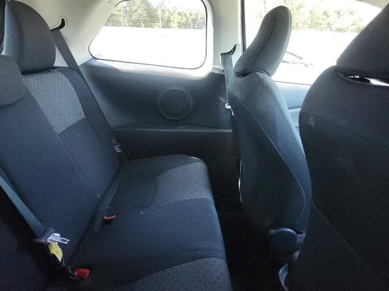 2017 TOYOTA YARIS 3-DOOR L 10