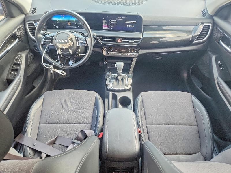 2024 KIA SELTOS S 8