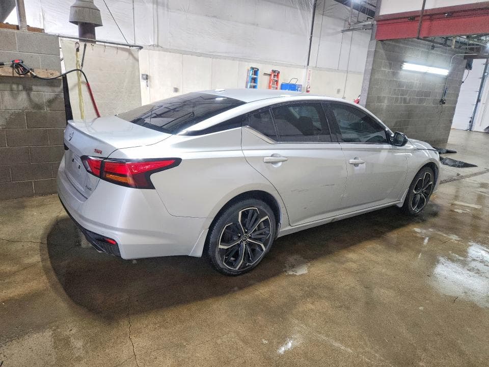 2024 NISSAN ALTIMA SR 3