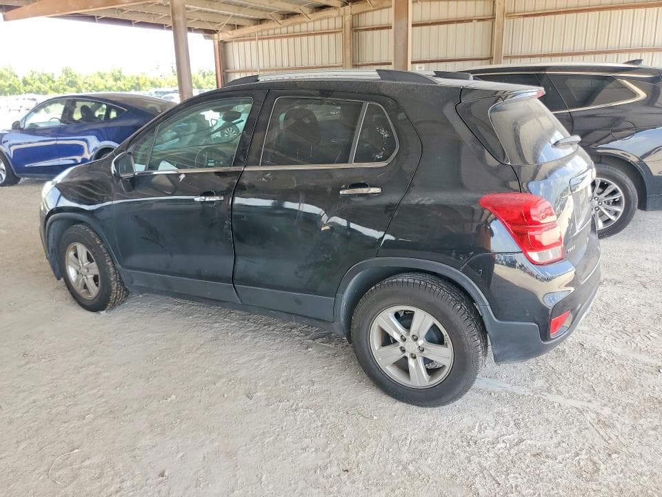 2020 CHEVROLET TRAX 1LT 2