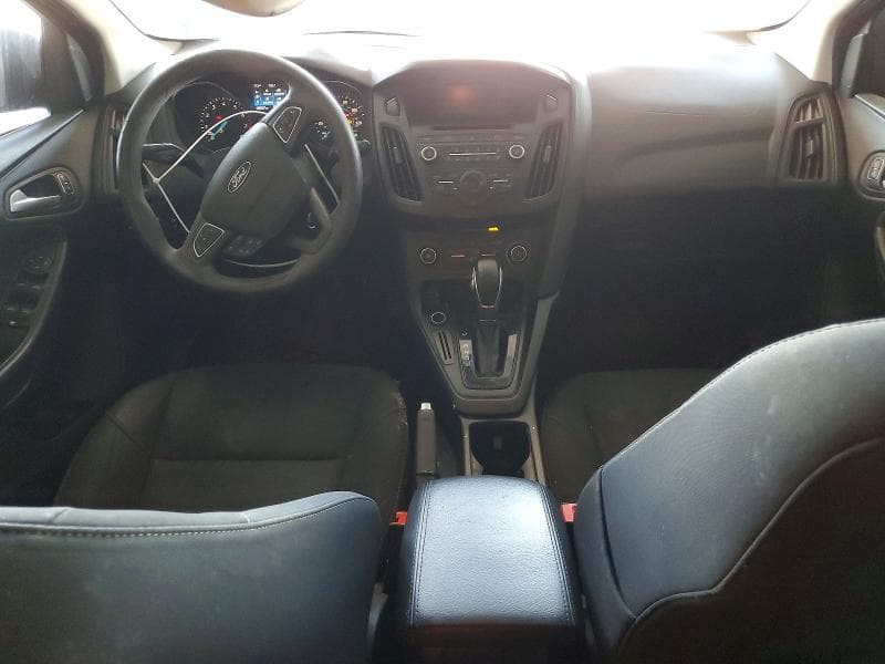 2017 FORD FOCUS SE 8