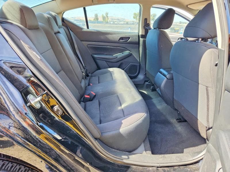 2023 NISSAN ALTIMA S 10