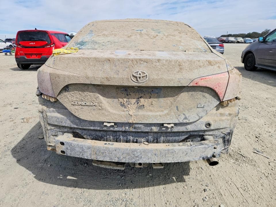 2019 TOYOTA COROLLA LE 6