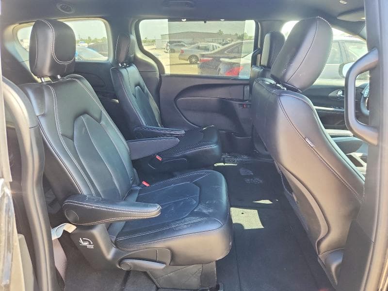 2026 CHRYSLER PACIFICA SELECT 11
