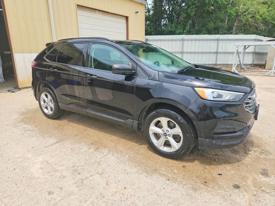 2021 FORD EDGE SE 4