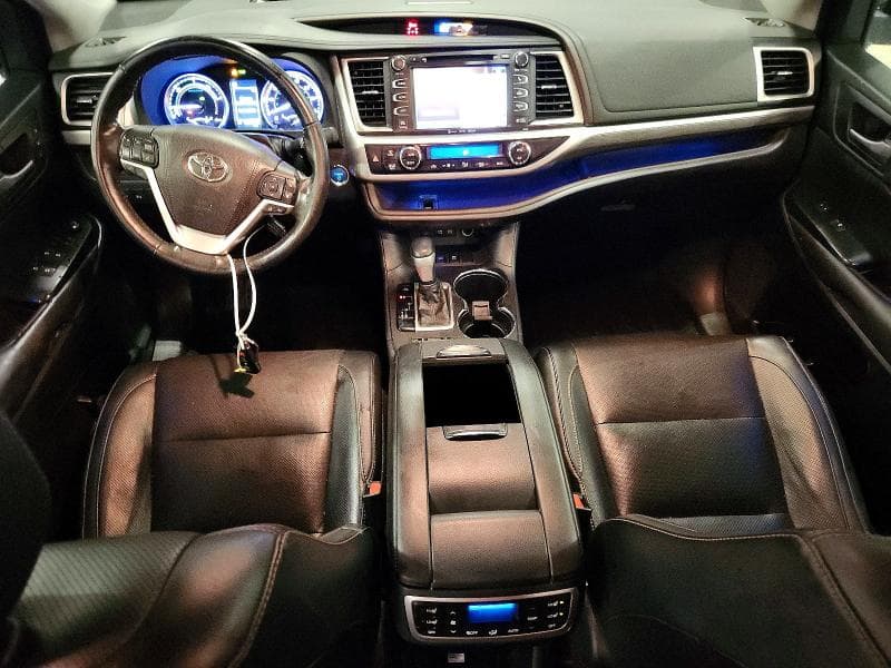 2017 TOYOTA HIGHLANDER HYBRID LIMITED PLATINUM 8