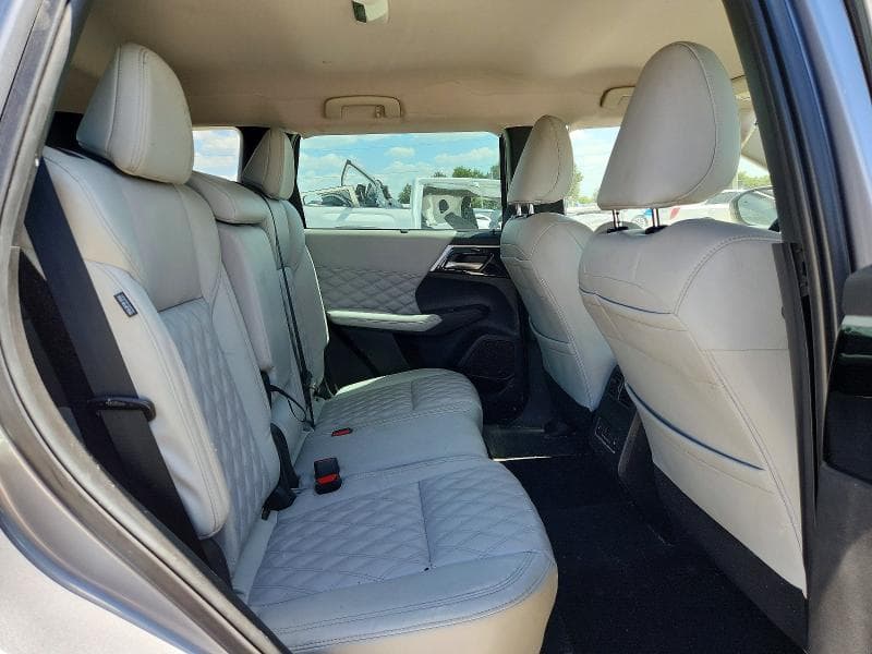 2023 MITSUBISHI OUTLANDER SEL 11