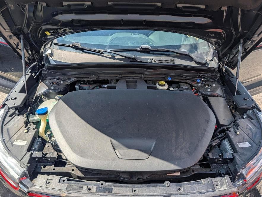 2021 VOLVO XC40 RECHARGE 12