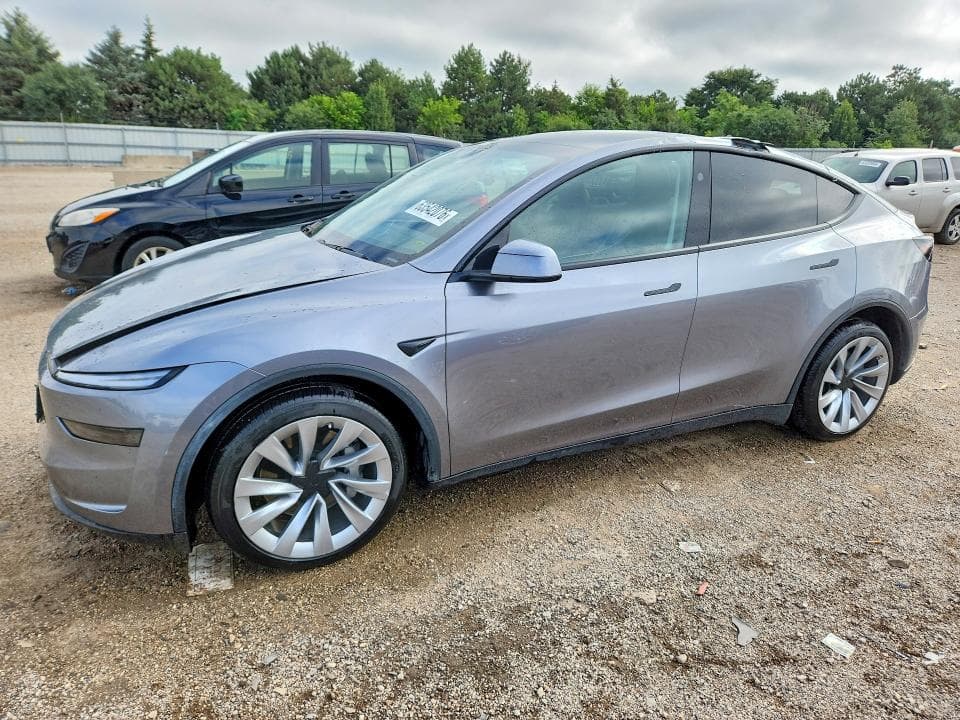 2026 TESLA MODEL Y - 1