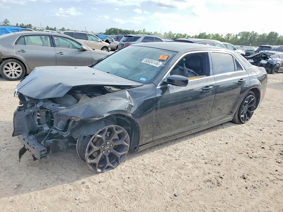 2017 CHRYSLER 300 LIMITED - 1