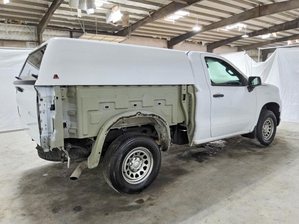 2023 CHEVROLET SILVERADO C1500 3
