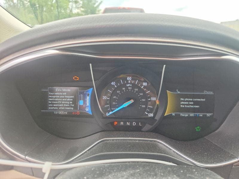 2017 FORD FUSION SE PHEV 9