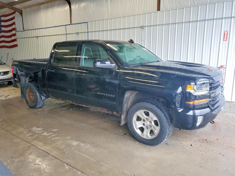 2017 CHEVROLET SILVERADO K1500 LT 4