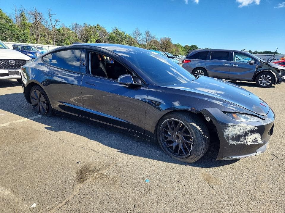 2024 TESLA MODEL 3 4