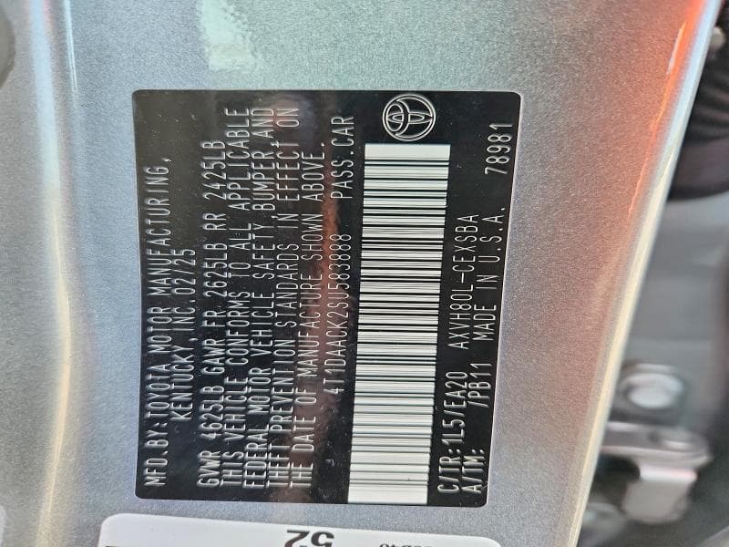 2025 TOYOTA CAMRY SE 12