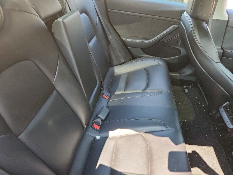 2021 TESLA MODEL 3 10