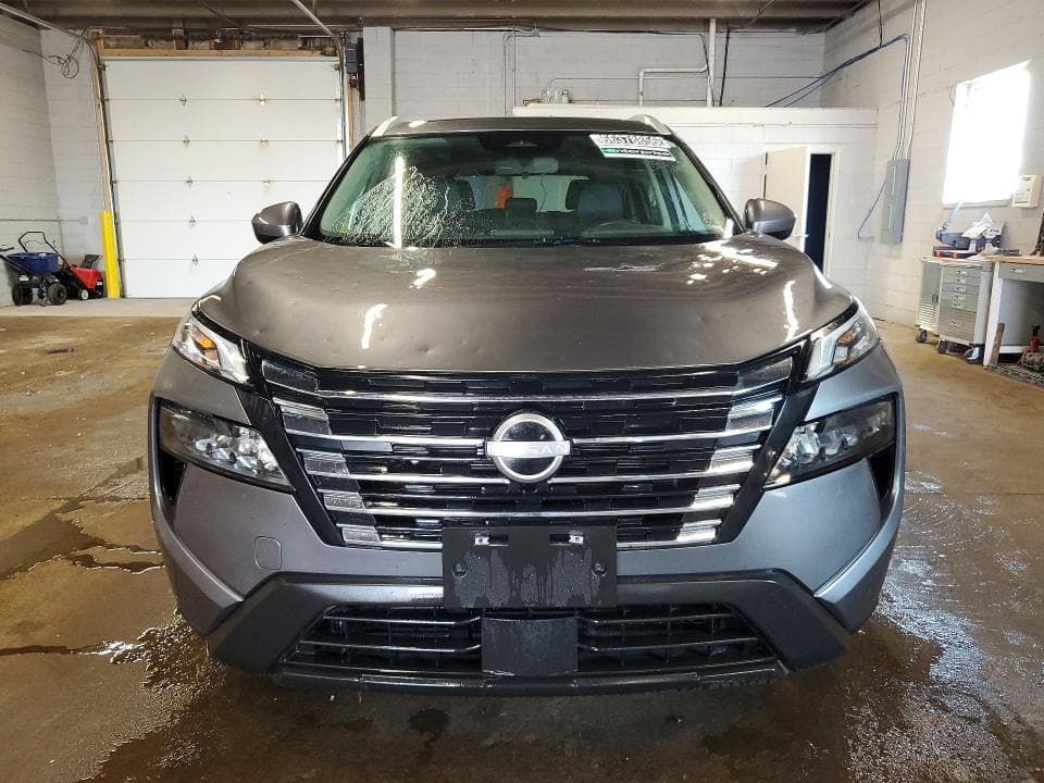 2025 NISSAN ROGUE SV 5