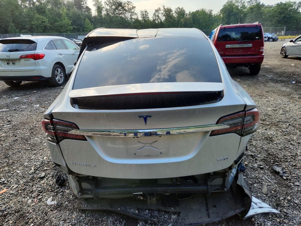 2018 TESLA MODEL X 6