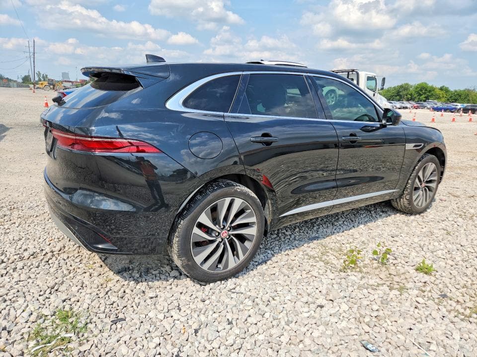 2021 JAGUAR F-PACE S 3