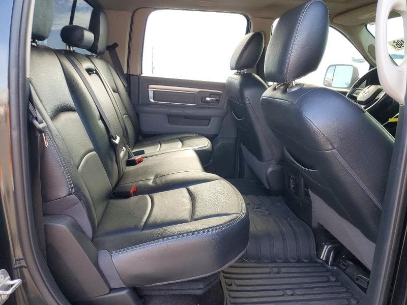 2018 RAM 1500 SLT 10