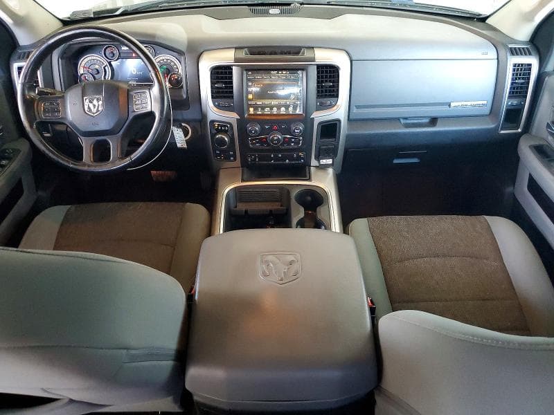 2017 RAM 1500 SLT 8