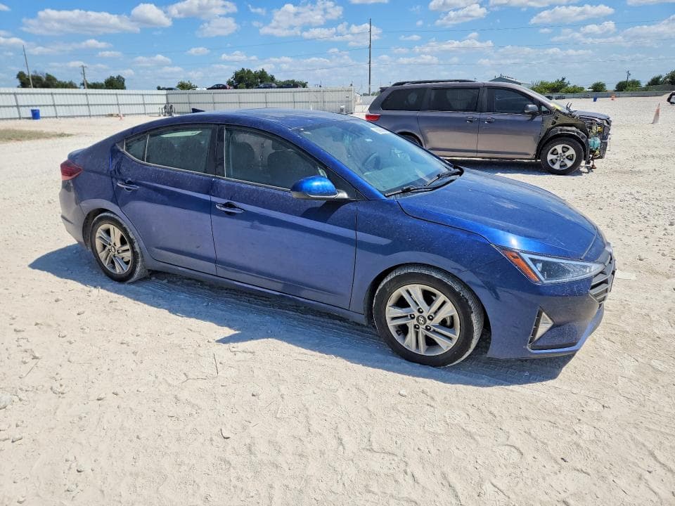 2019 HYUNDAI ELANTRA VALUE EDITION 4