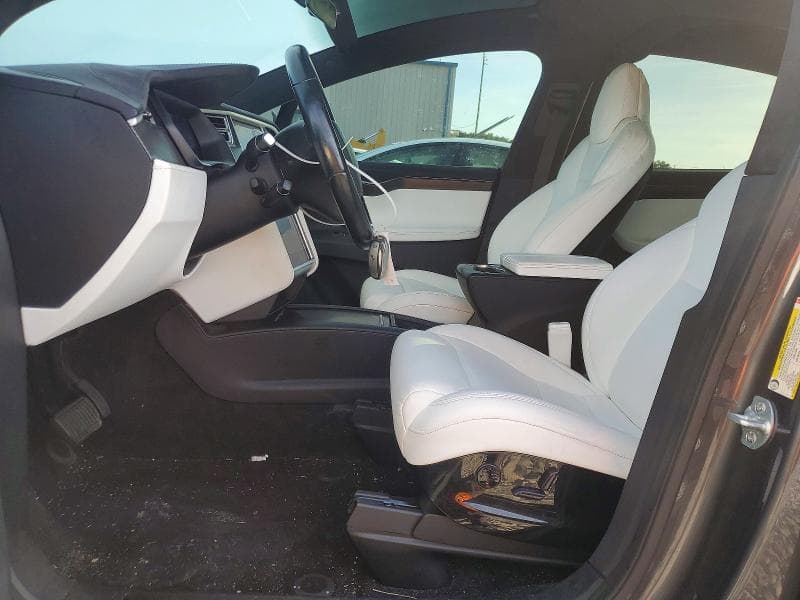 2017 TESLA MODEL X 7