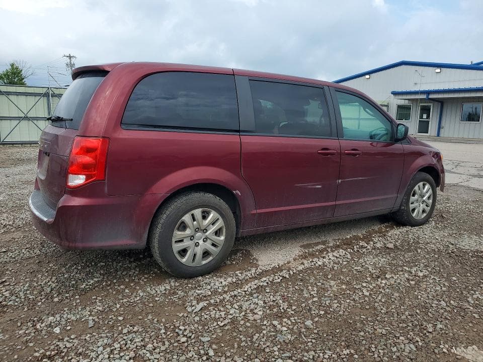 2018 DODGE GRAND CARAVAN SE 3