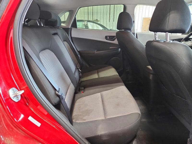 2020 HYUNDAI KONA SE 10
