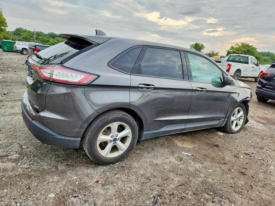 2017 FORD EDGE SE 3