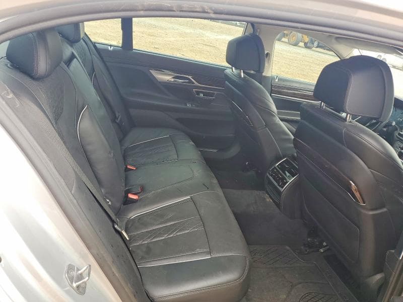 2019 BMW 740 I 10