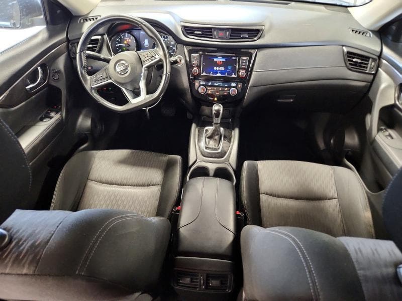 2019 NISSAN ROGUE SV 8
