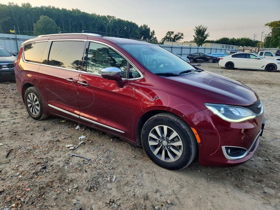 2020 CHRYSLER PACIFICA HYBRID LIMITED 4