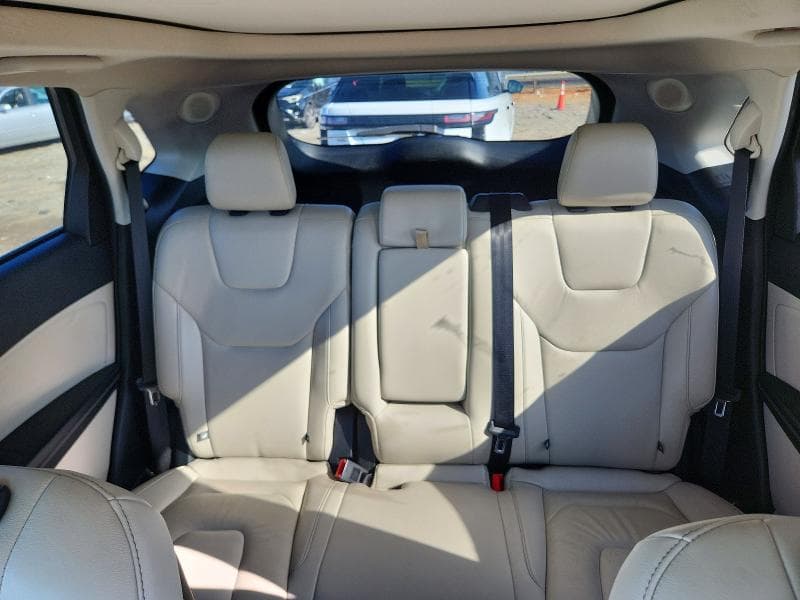 2022 FORD EDGE TITANIUM 10